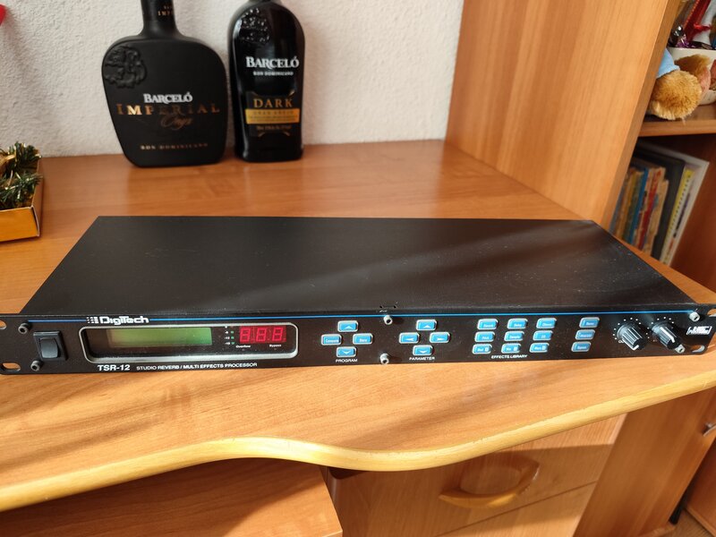 DigiTech TSR-12 Studio Reverb/Multi Effects Processor